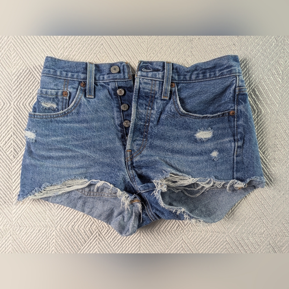Levi's 501 Denim Shorts Women's Size 26 Button Fly Distressed Cotton